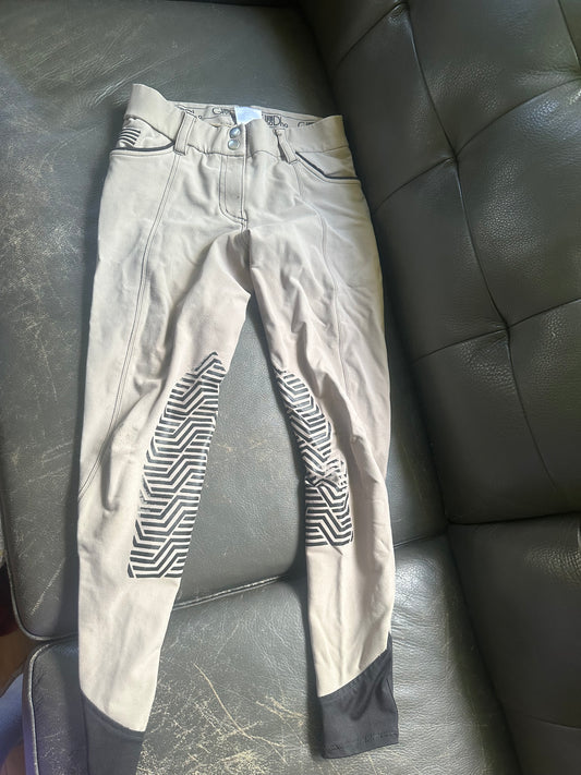 GhoDho Breeches Size 24