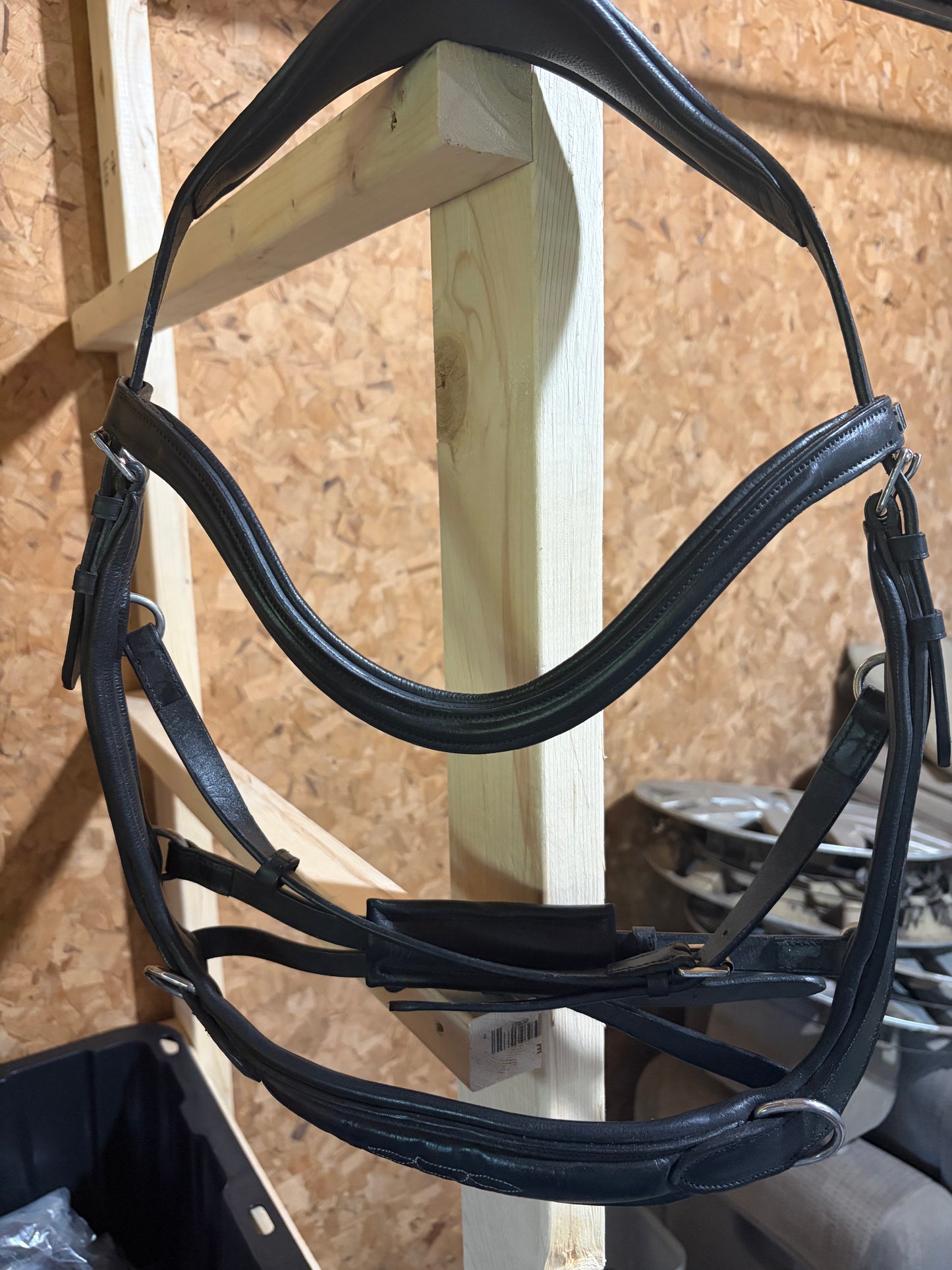 Milo Anatomical Bitless Bridle - Full - Black