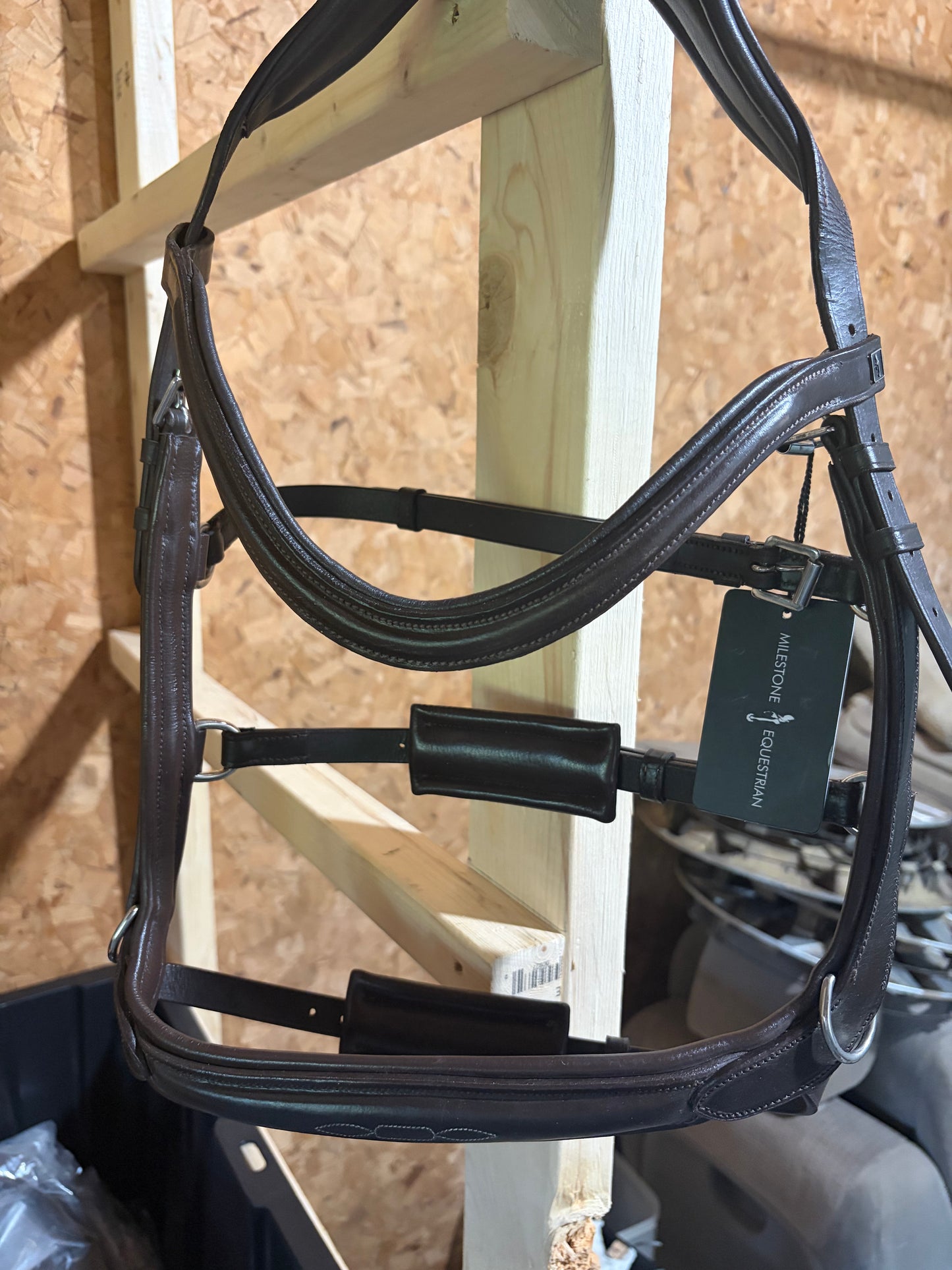 Milo Anatomical Bitless Bridle - Full - Black